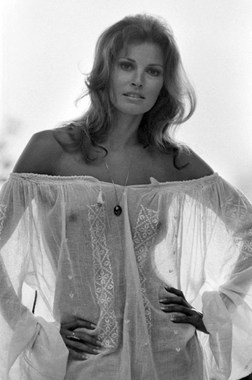 Raquel Welch.jpg