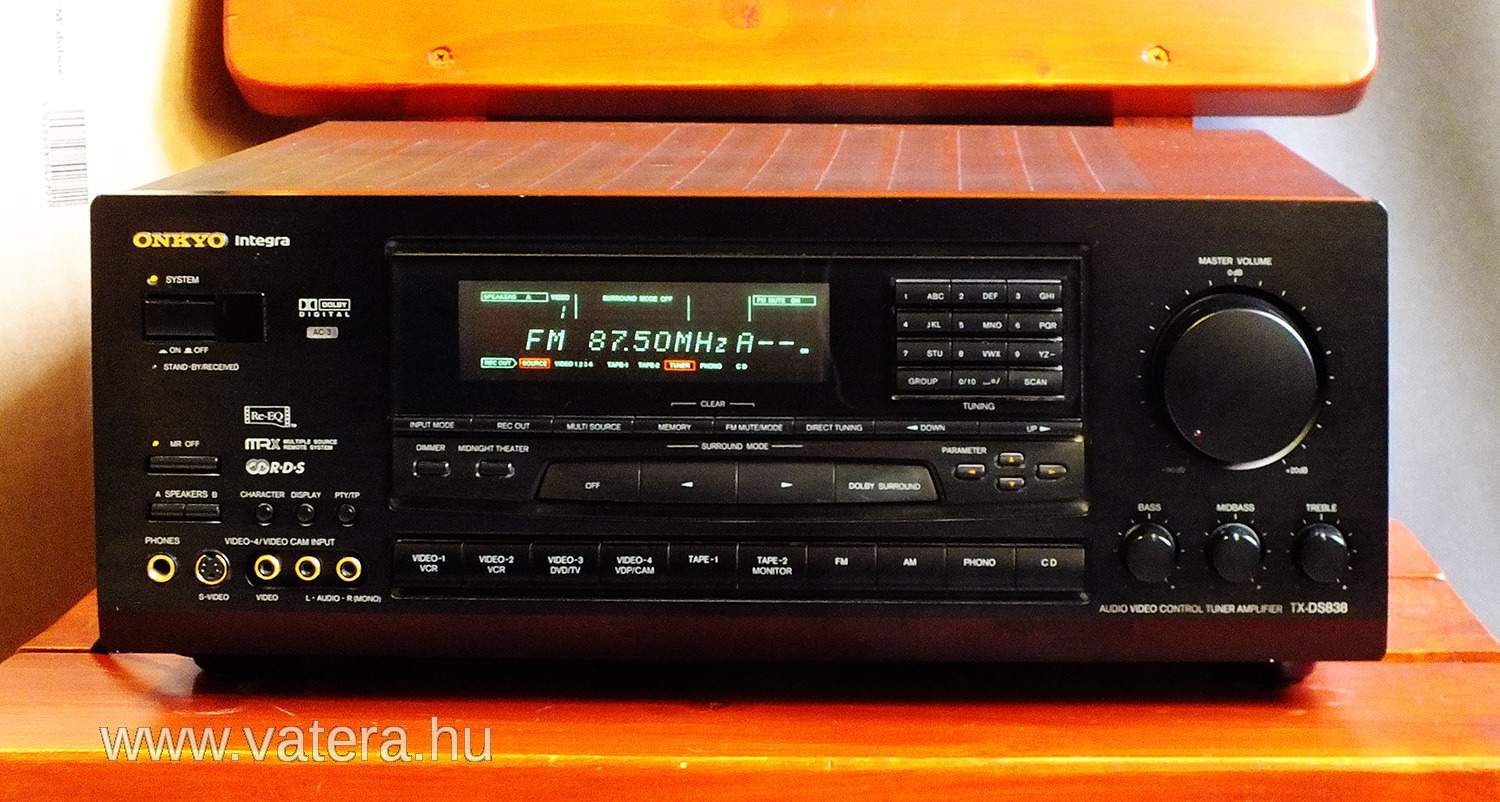 onkyo-integra-tx-.jpg