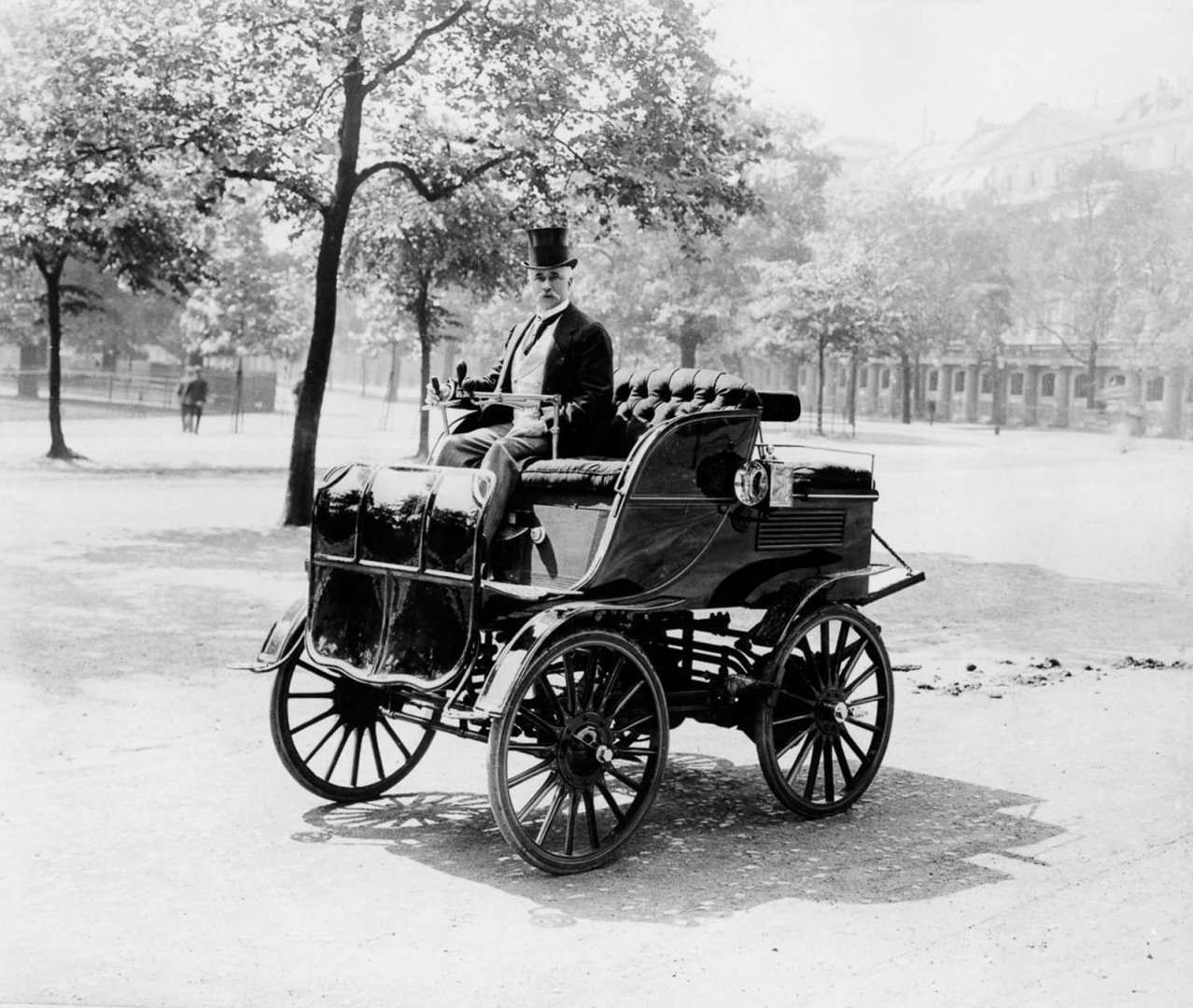 early-electric-cars-history (5).jpg