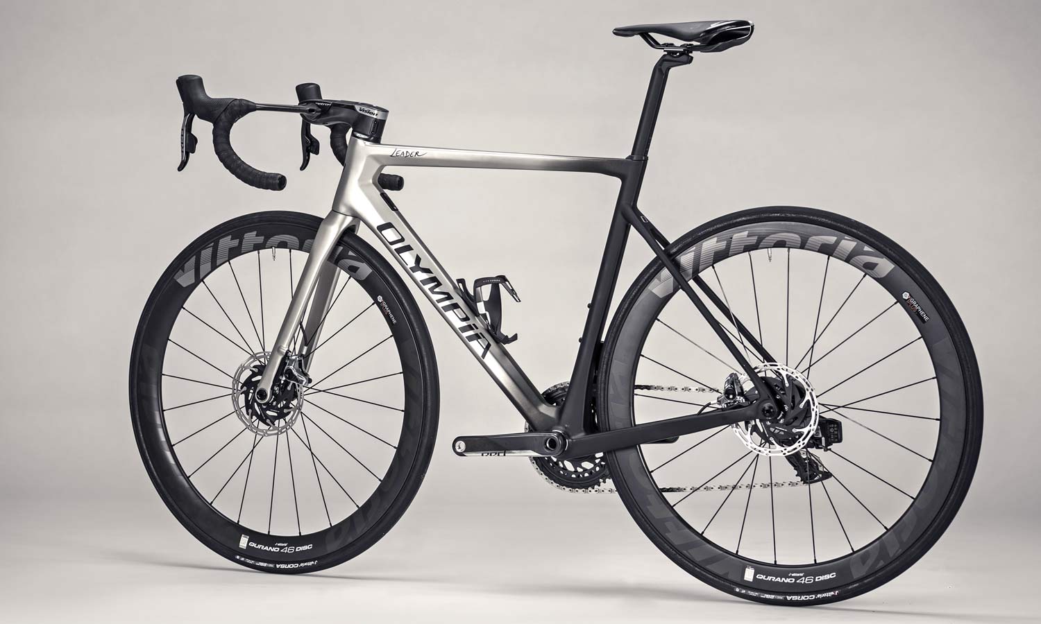 2020-Olympia-Leader-road-bike_lightweight-850g-aeroynamic-aero-carbon-disc-brake-road-bike_stu...jpg