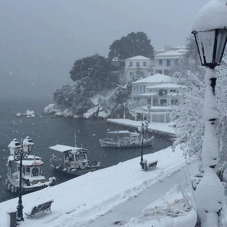 Winter scenery in Skiathos.jpg