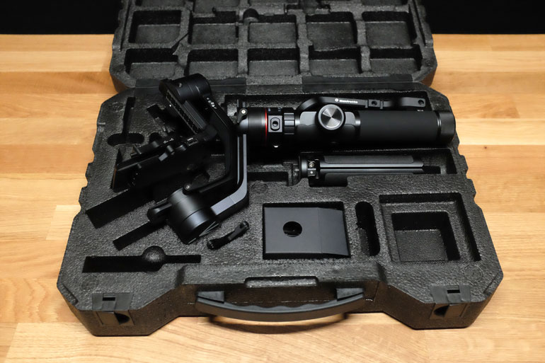 manfrotto-gimbal-460-case-travel-open.jpg