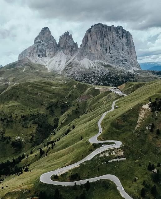 Dolomites , Italy 🇮🇹.jpg