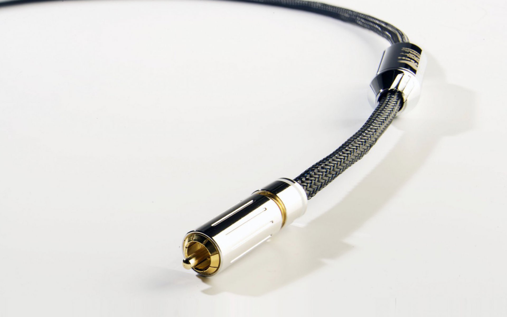 www.siltechcables.com