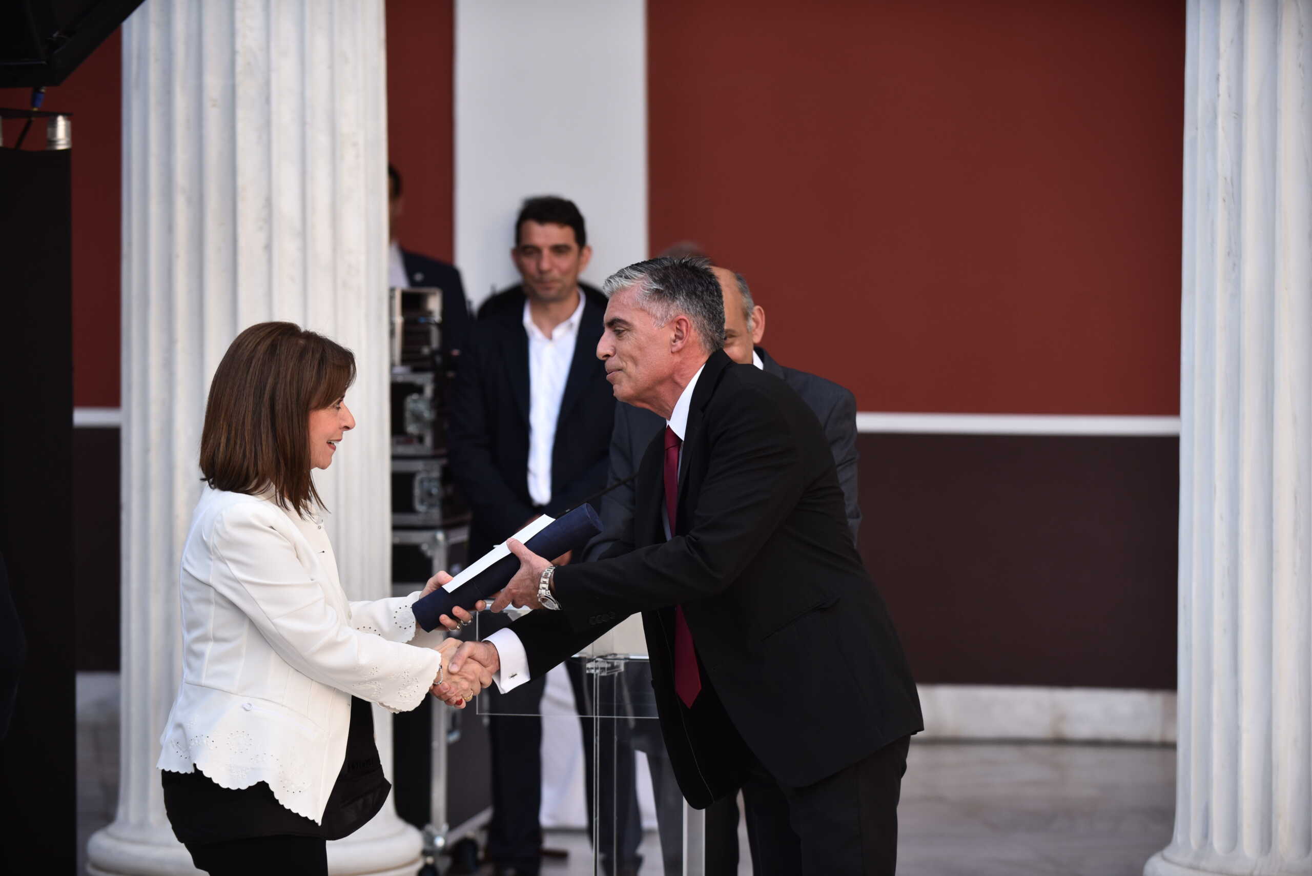 www.newsit.gr