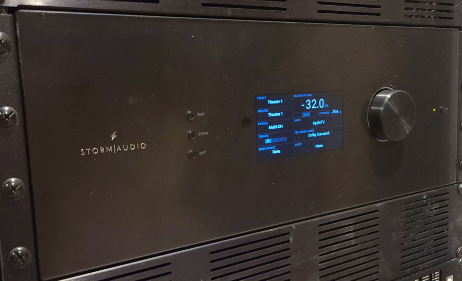 www.audioholics.com