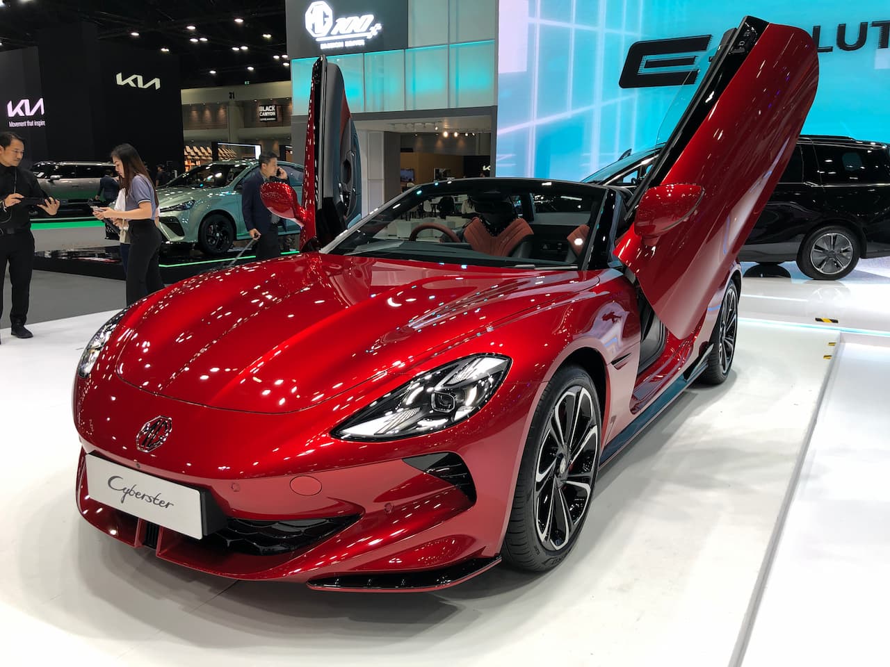 topelectricsuv.com